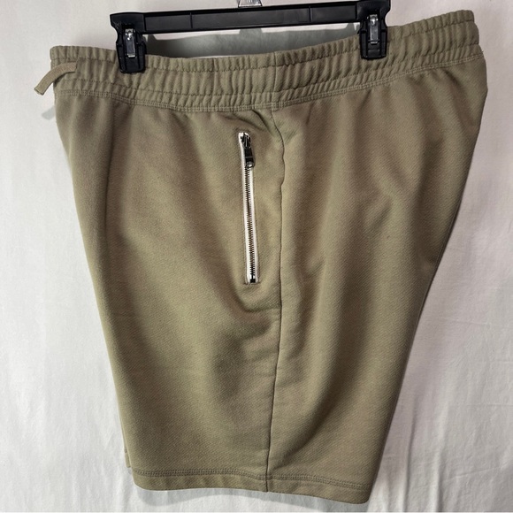 Maison Article Shoe Palace Premium Essentials Shorts Men’s XXL Earth Tone Worn. - Picture 10 of 11